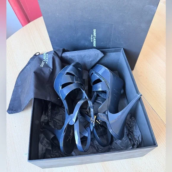 Saint Laurent Tribute Platform Sandals in Patent Leather Size 40 - Picture 7 of 8